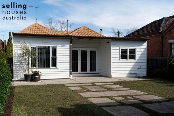 Weatherboard house backyard reveal, Selling Houses Australia.